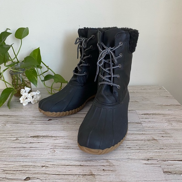 🌸Winter Boots / Duck boots / Black NWOT Size 10 - Picture 2 of 7